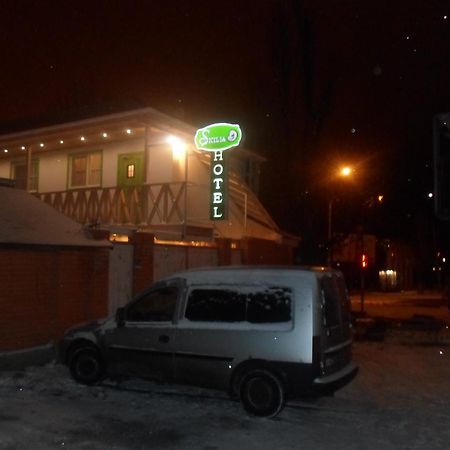 Hotel Sicilia Chernomorsk Exterior photo