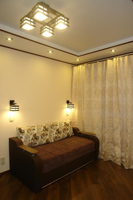 Hotel Sicilia Chernomorsk Exterior photo