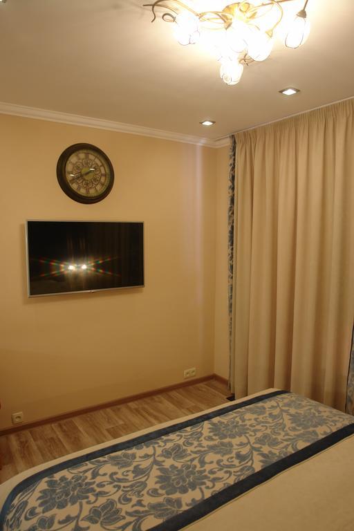 Hotel Sicilia Chernomorsk Exterior photo